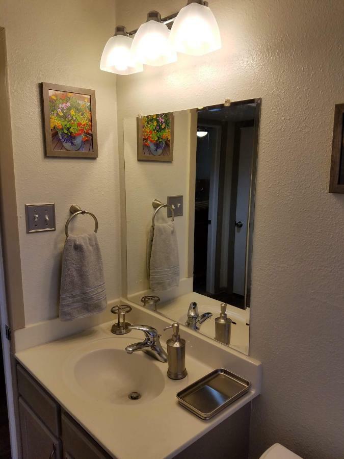 Home Away From Home Austin Luaran gambar